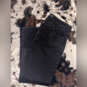 Old Navy Rockstar Super Skinny Jeans